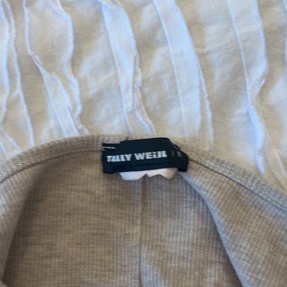 Italian brand - Picture 3 of 3